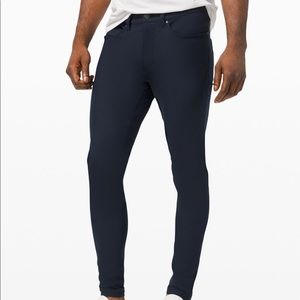 Lululemon ABC skinny true navy pants